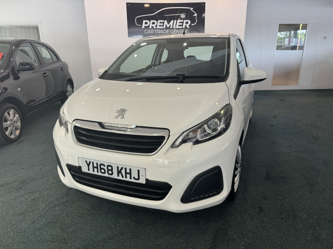 PEUGEOT 108